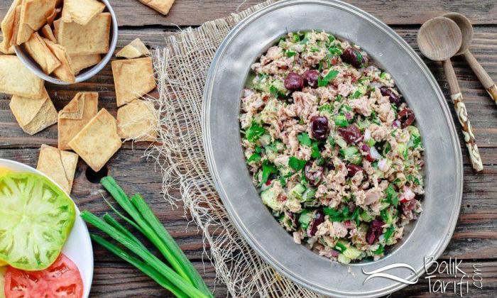 Dijon Hardallı Ton Balığı Salatası