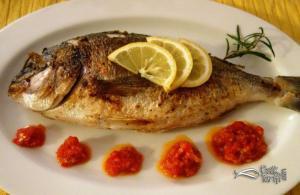 Tavada çipura tarifi Acı domates soslu