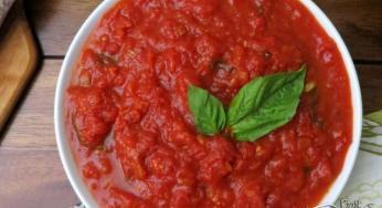 Marinara Sosu Tarifi – Domatesin Baharatla Eşsiz Uyumu
