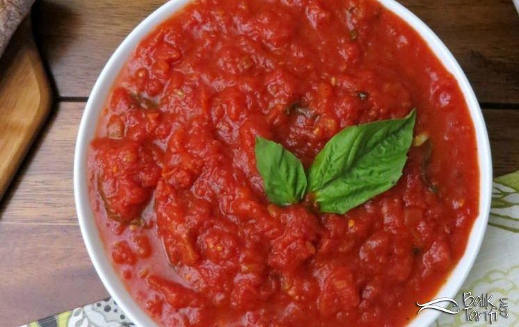 Marinara sosu tarifi - domates sosu veya makarna sosu olarak da bilinir.