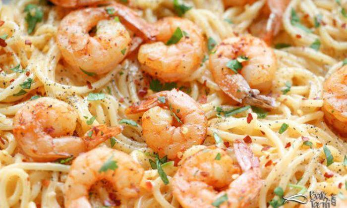 Soslu Karidesli Spagetti Tarifi