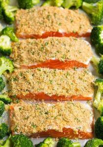 fırında parmesanlı çıtır somon tarifi ve brokoli