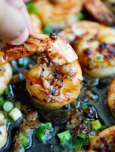 tavada tereyağlı karabiberli karides tarifi