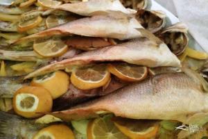 Fırında patatesli limonlu levrek tarifi